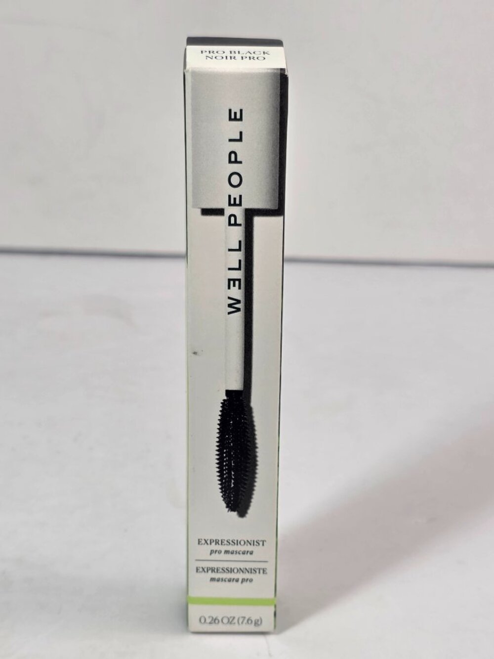 Well People Expressionist Pro Mascara Long-wear Defining Lengthening Mascara Blk